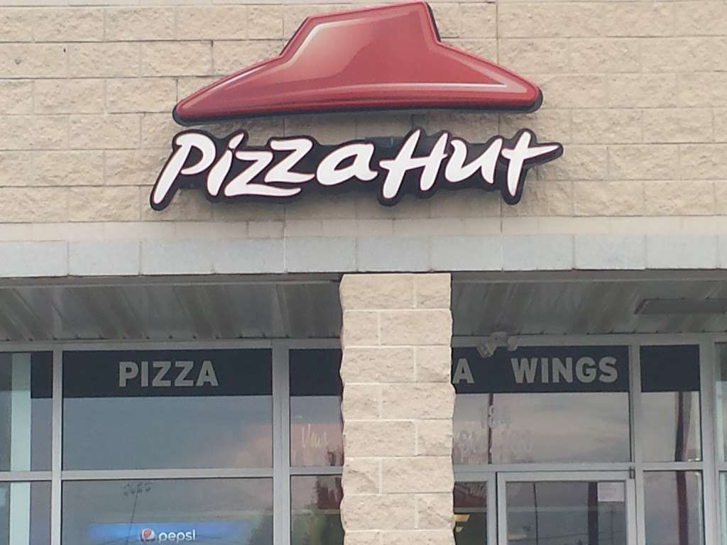 Pizza Hut | 184 Flowing Springs Rd Suite 100, Charles Town, WV 25414, USA | Phone: (304) 728-0018