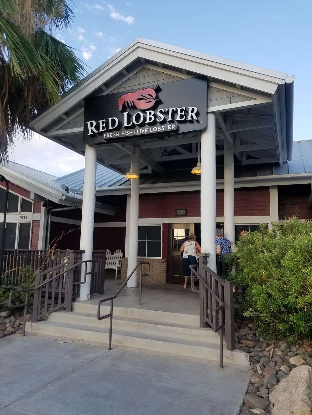 Red Lobster | 1403 S Alma School Rd, Mesa, AZ 85210, USA | Phone: (480) 610-8701