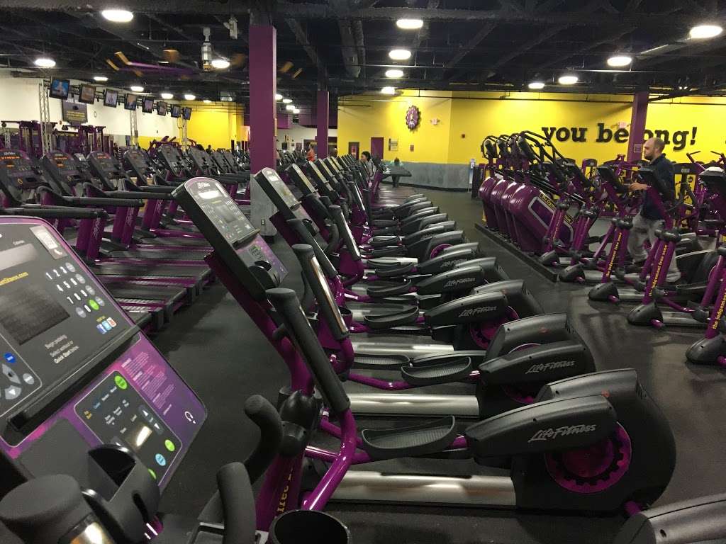 Planet Fitness | 2659 Annapolis Rd B, Hanover, MD 21076, USA | Phone: (410) 519-9340