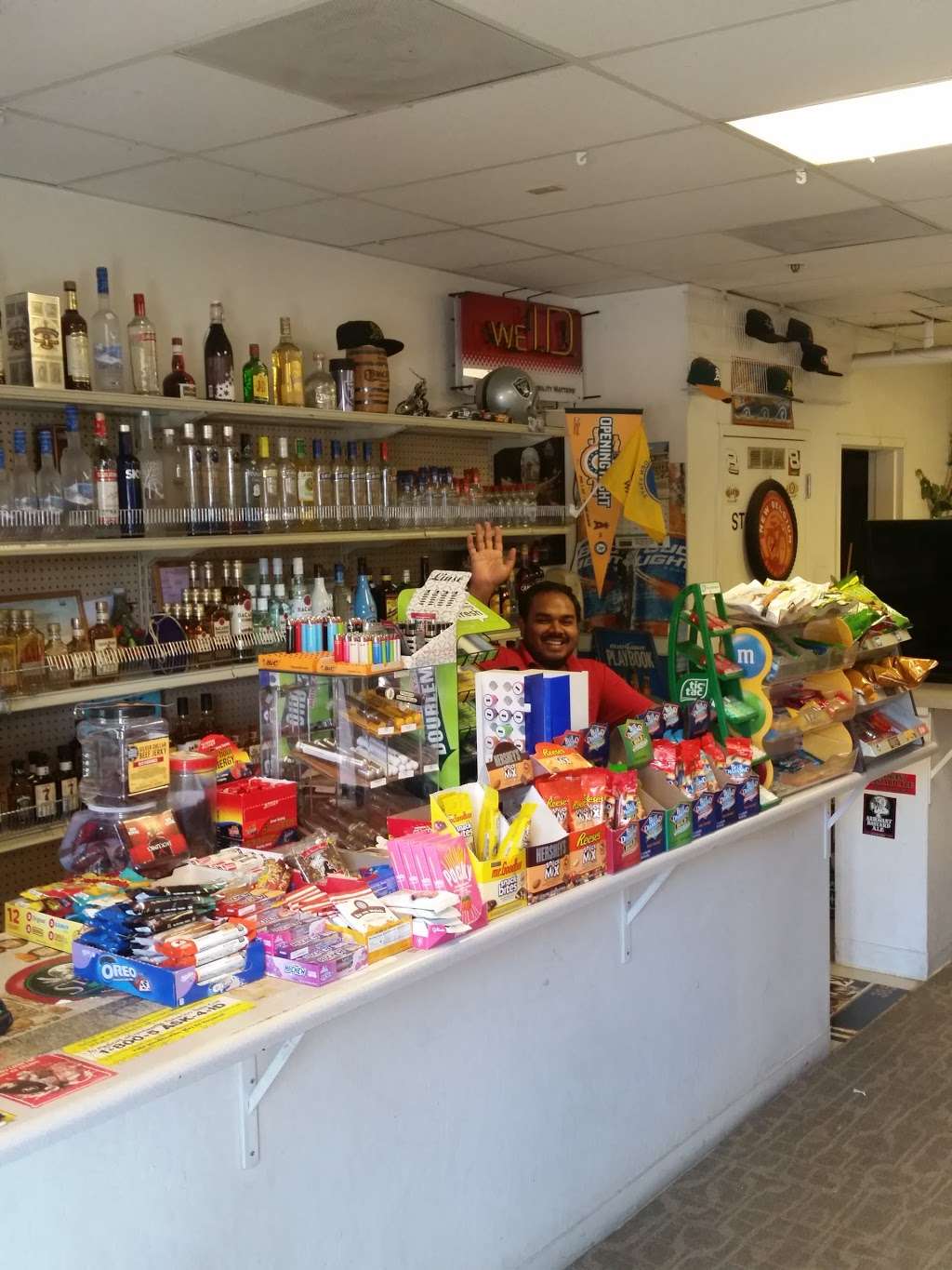 Sunol Food & Liquor | 11914 Main St, Sunol, CA 94586, USA | Phone: (925) 862-2060