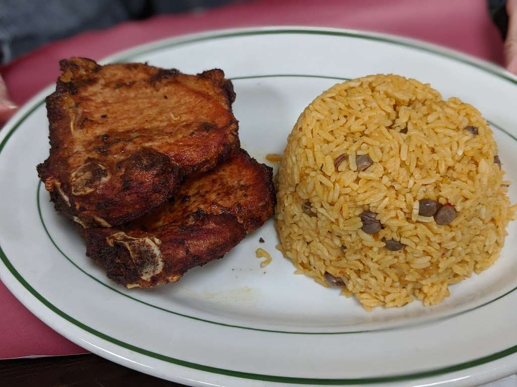 Cocina Borinquena | 3292 Washington Rd, Parlin, NJ 08859, USA | Phone: (732) 952-8877