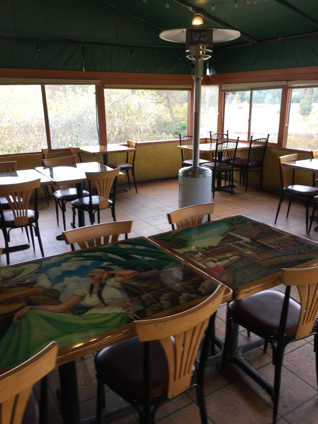 Emilianos Mexican Restaurant | 6690 Mission Gorge Rd E, San Diego, CA 92120, USA | Phone: (619) 284-2460