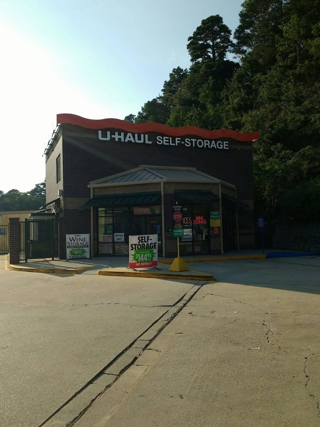 U-Haul Moving & Storage of Mountainbrook | 3195 Hwy 280, Birmingham, AL 35243, USA | Phone: (205) 262-9115