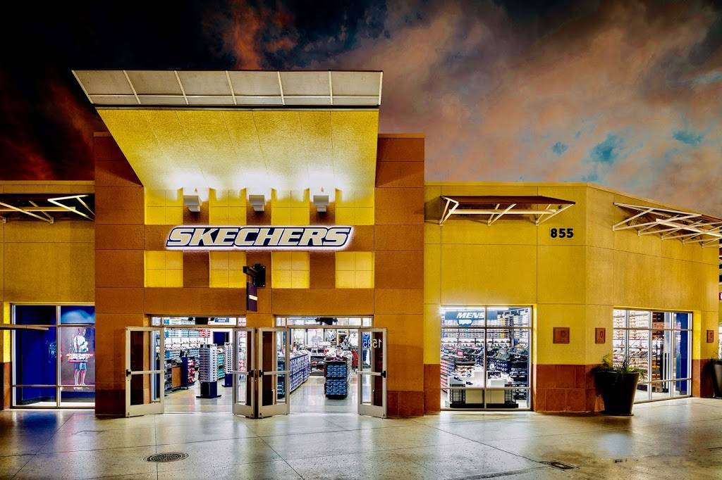 SKECHERS Factory Outlet | 1600 Premium Outlets Blvd, Norfolk, VA 23502, USA | Phone: (757) 389-7546