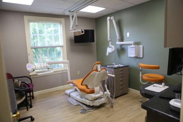 Dr. Levy DDS | # 21, 5, Essex Green Dr, Peabody, MA 01960, USA | Phone: (978) 538-5201