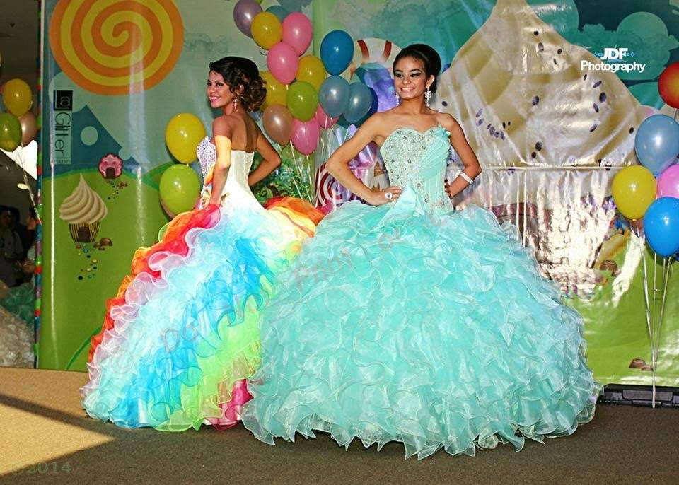 Mis Chicago Quinceanera | 5300 S Pulaski Rd, Chicago, IL 60632 | Phone: (773) 284-5757