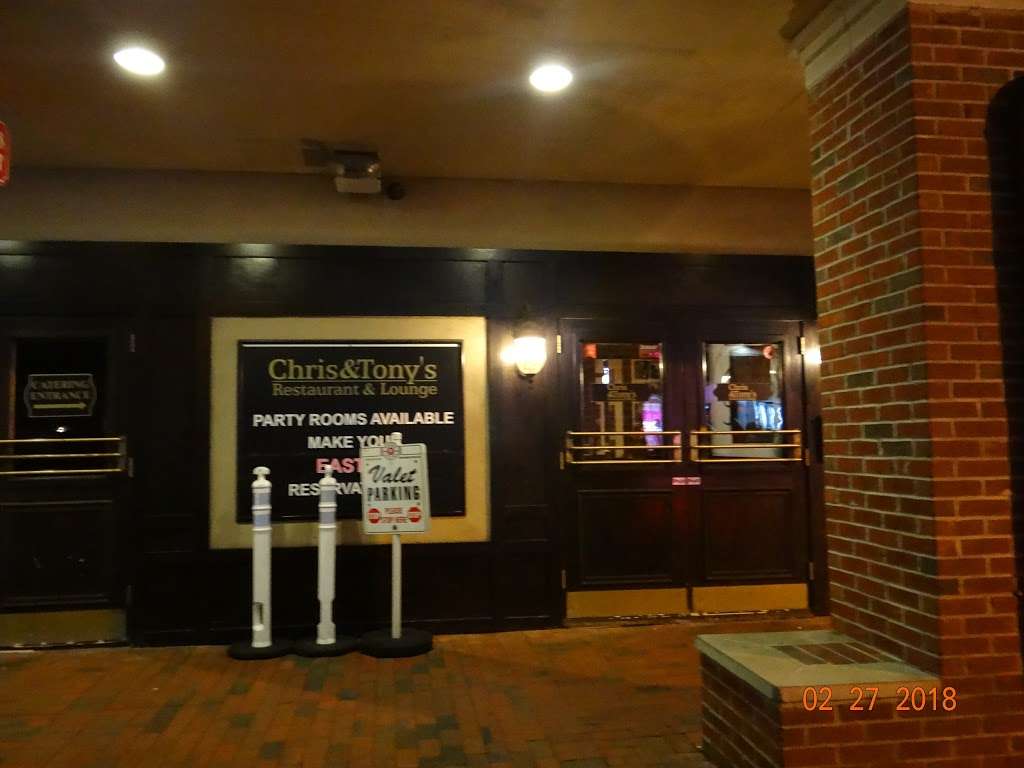 Chris & Tony’s | 352 Jericho Turnpike, Syosset, NY 11791 | Phone: (516) 496-1011