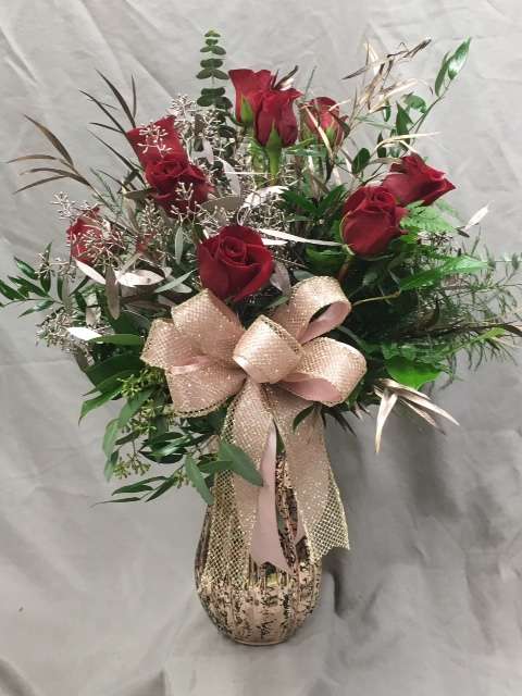 Flowers By Steen Productions | 926 Maitland Dr, Lockport, IL 60441 | Phone: (815) 269-4700