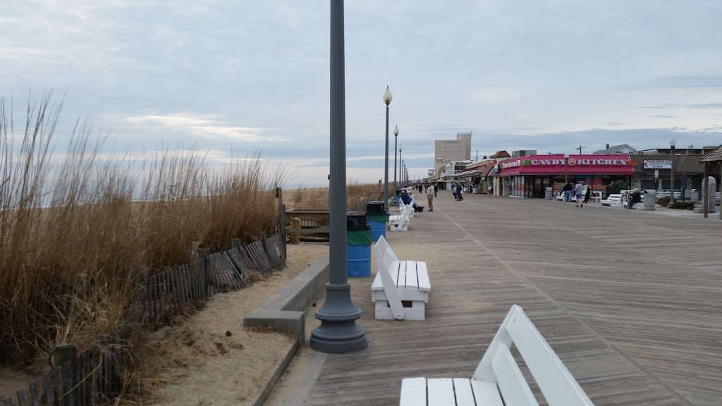 Rehoboth Ave & Boardwalk | Rehoboth Beach, DE 19971