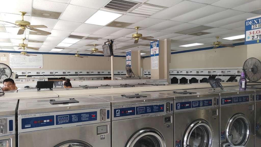 Polo Washateria | 6010 W Tidwell Rd # F, Houston, TX 77092, USA | Phone: (713) 683-8870