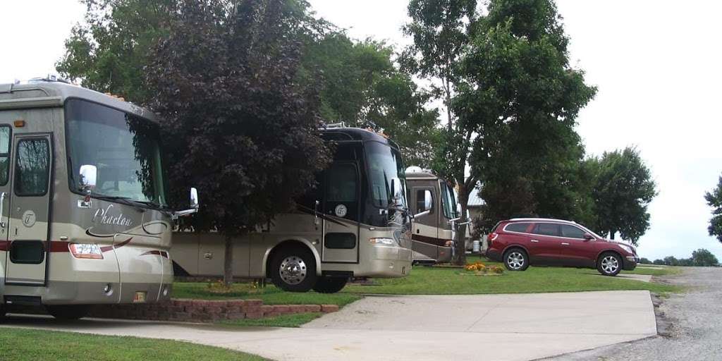 Country Gardens RV Park | 7089 Outer Rd, Odessa, MO 64076, USA | Phone: (816) 633-8720