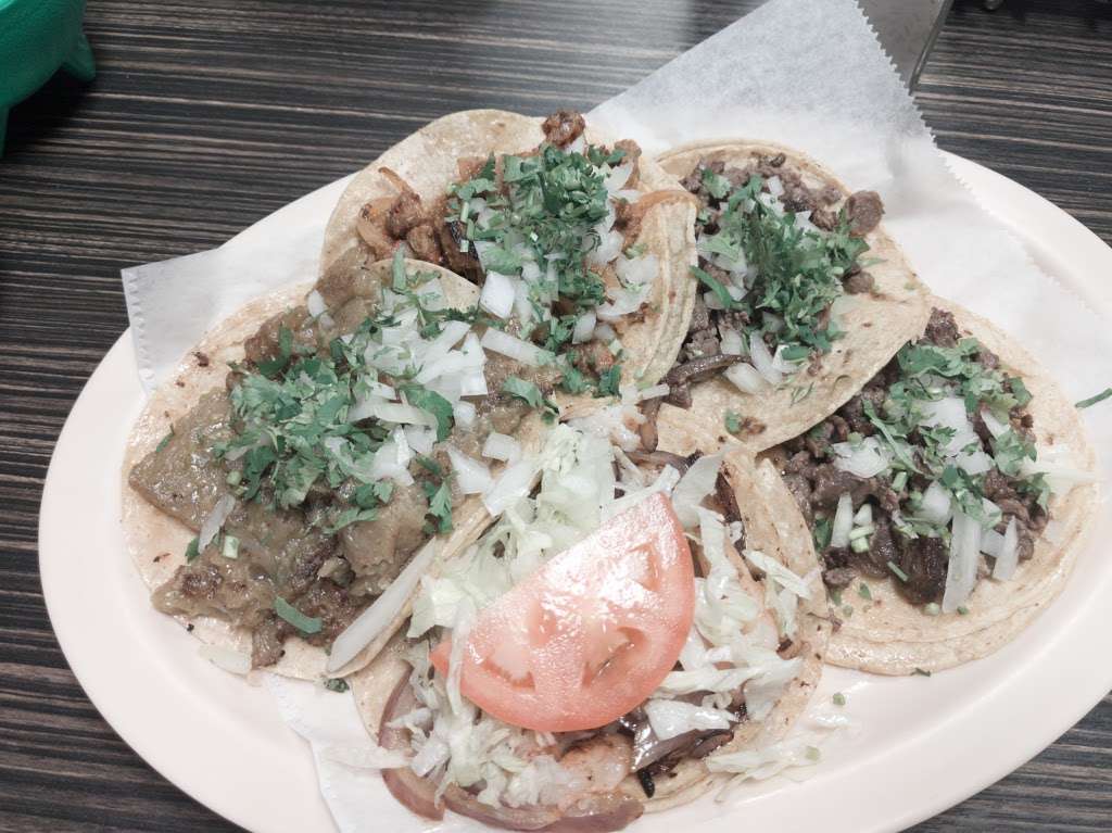 Taqueria El Mezquite | 1756 W 18th St, Chicago, IL 60608, USA | Phone: (312) 733-0402