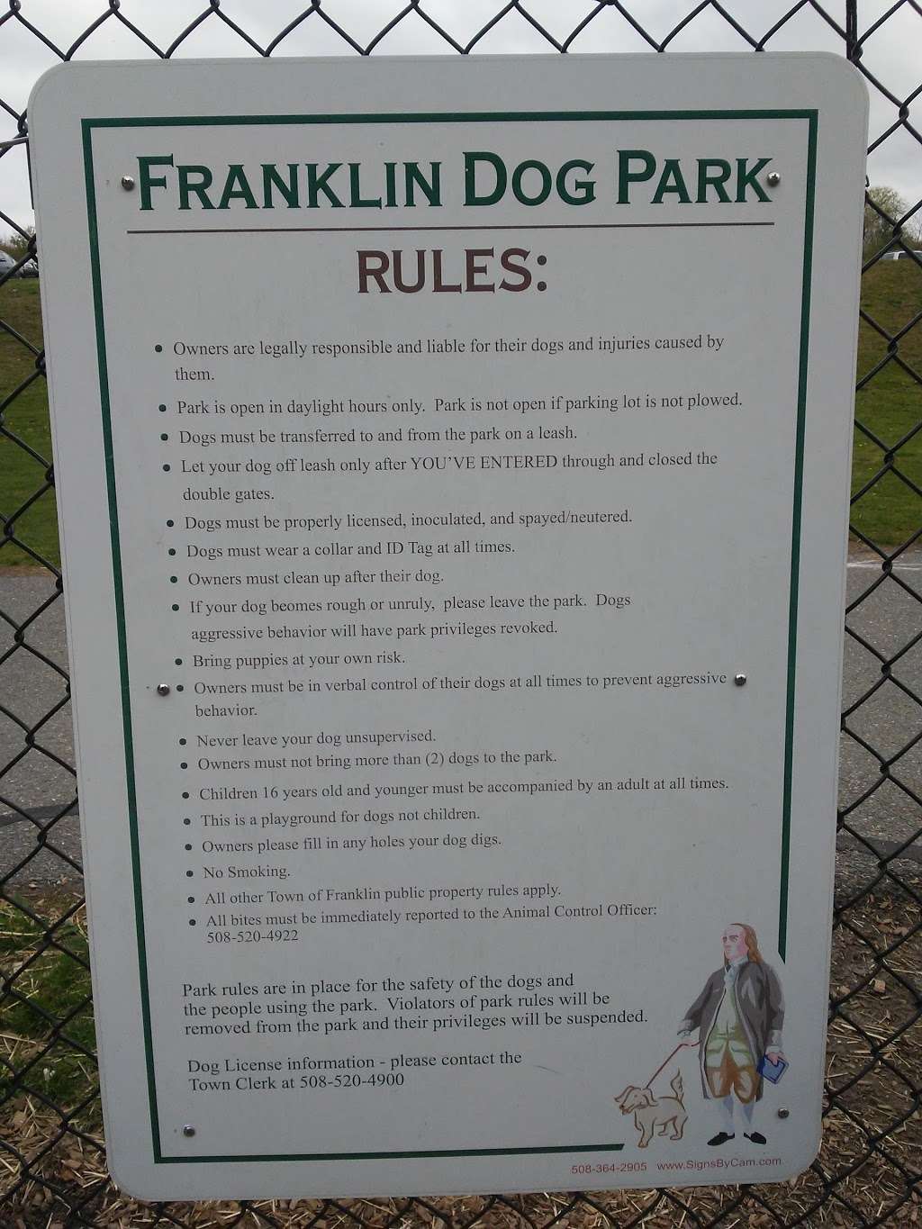 Dog Park at Dacey Community Field | Lincoln Street, Franklin, MA 02038