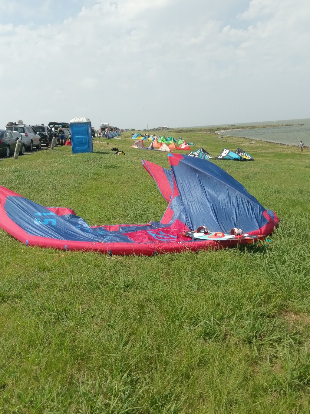 Texas City Levee Kitesurfing Beach | Texas City, TX 77590, USA | Phone: (281) 508-6485