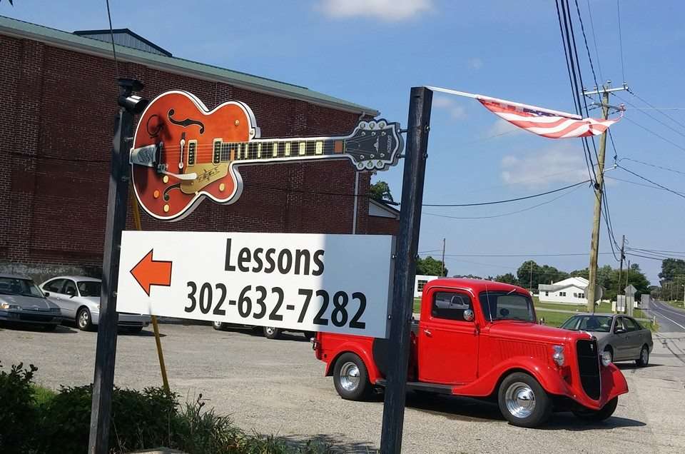 Delaware Guitar School | 200 Southern Blvd, 1st Floor, Wyoming, DE 19934, USA | Phone: (302) 632-7282