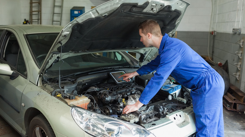 Chesapeake Auto -Techs | 410 Headquarters Dr, Millersville, MD 21108, USA | Phone: (410) 987-1200