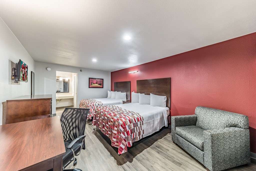 Red Roof Inn Dallas - Mesquite | 3447, I-30, Mesquite, TX 75150, USA | Phone: (972) 270-4000