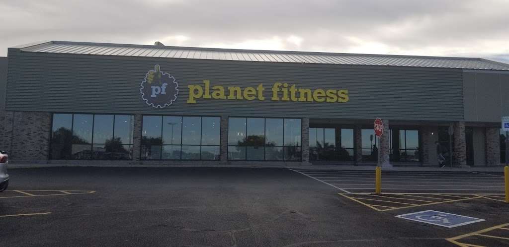 Planet Fitness | 1730 S Buckley Rd, Aurora, CO 80017 | Phone: (720) 204-2322