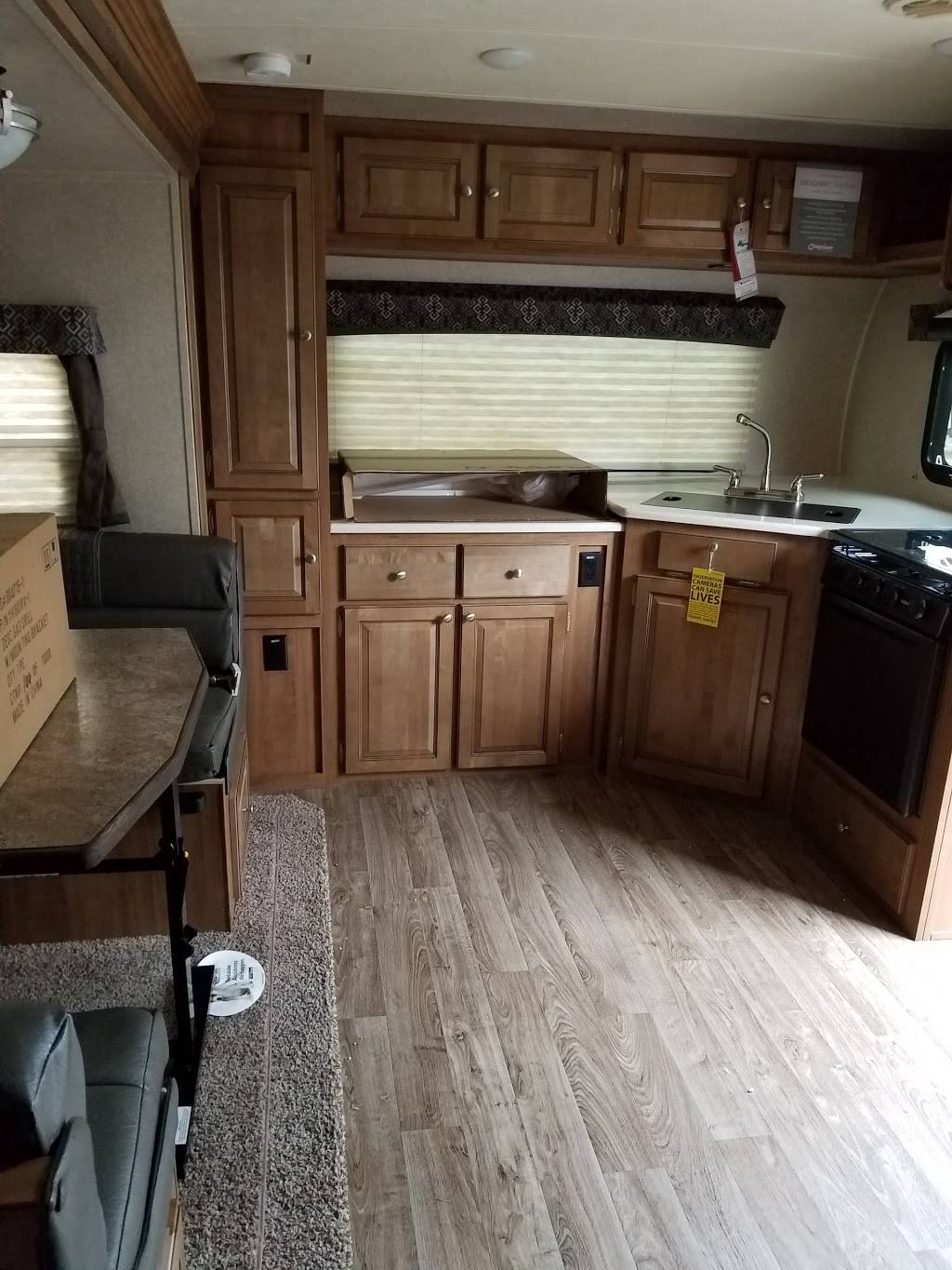 Optimum RV | 7400 US-441, Ocala, FL 34480, USA | Phone: (352) 622-2886