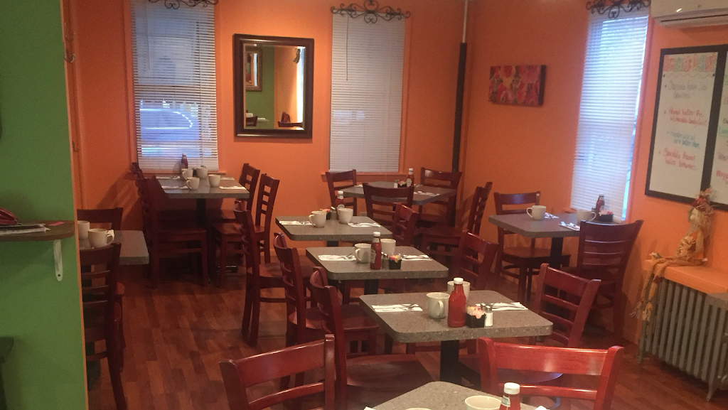 Coccettis a restaurant & bakery | 1124 Main St, Peckville, PA 18452 | Phone: (570) 489-4000