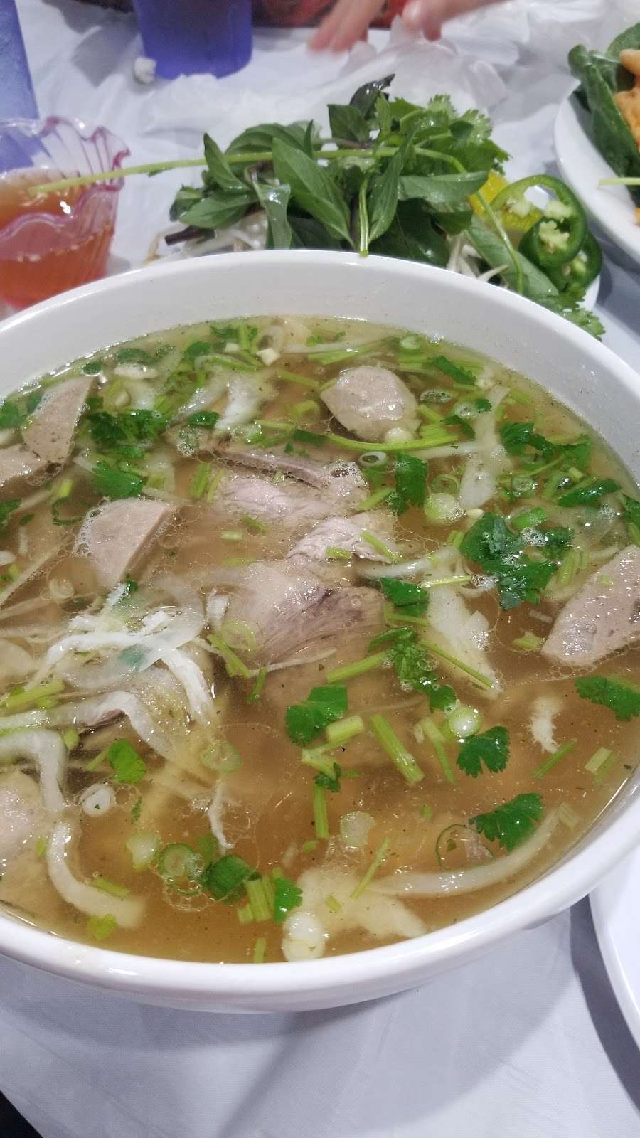 Pho1 | 1447 Independence Ave #135, Kansas City, MO 64106 | Phone: (816) 842-2000