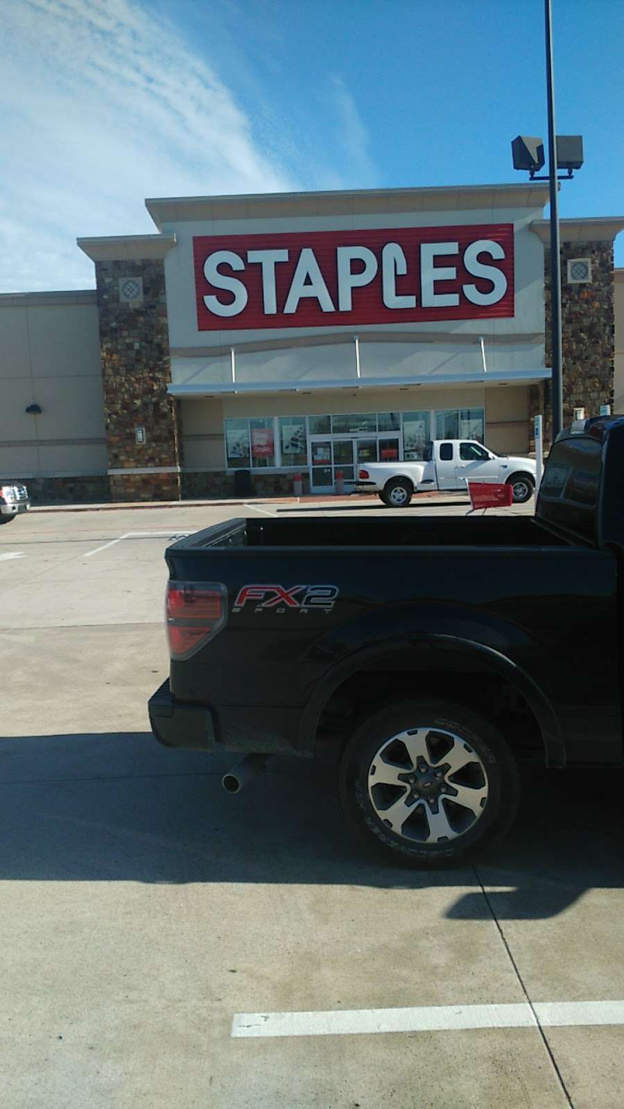 Staples | 6022 E Sam Houston Parkway, North, Houston, TX 77049, USA | Phone: (281) 454-4431