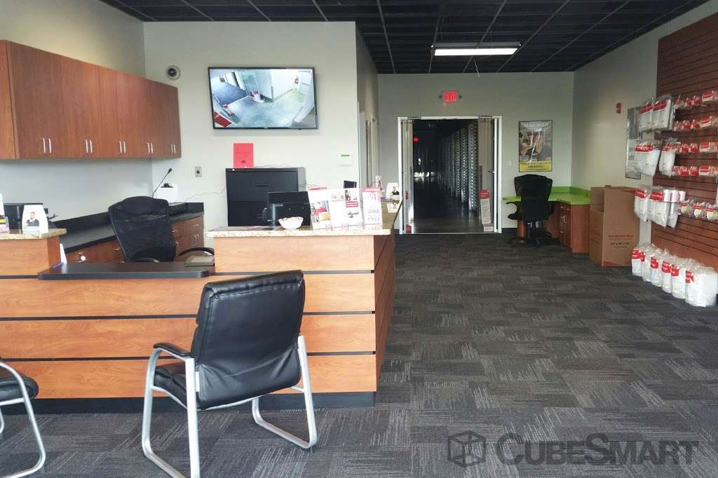 CubeSmart Self Storage | 11920 W Colonial Dr, Ocoee, FL 34761, USA | Phone: (407) 877-5608