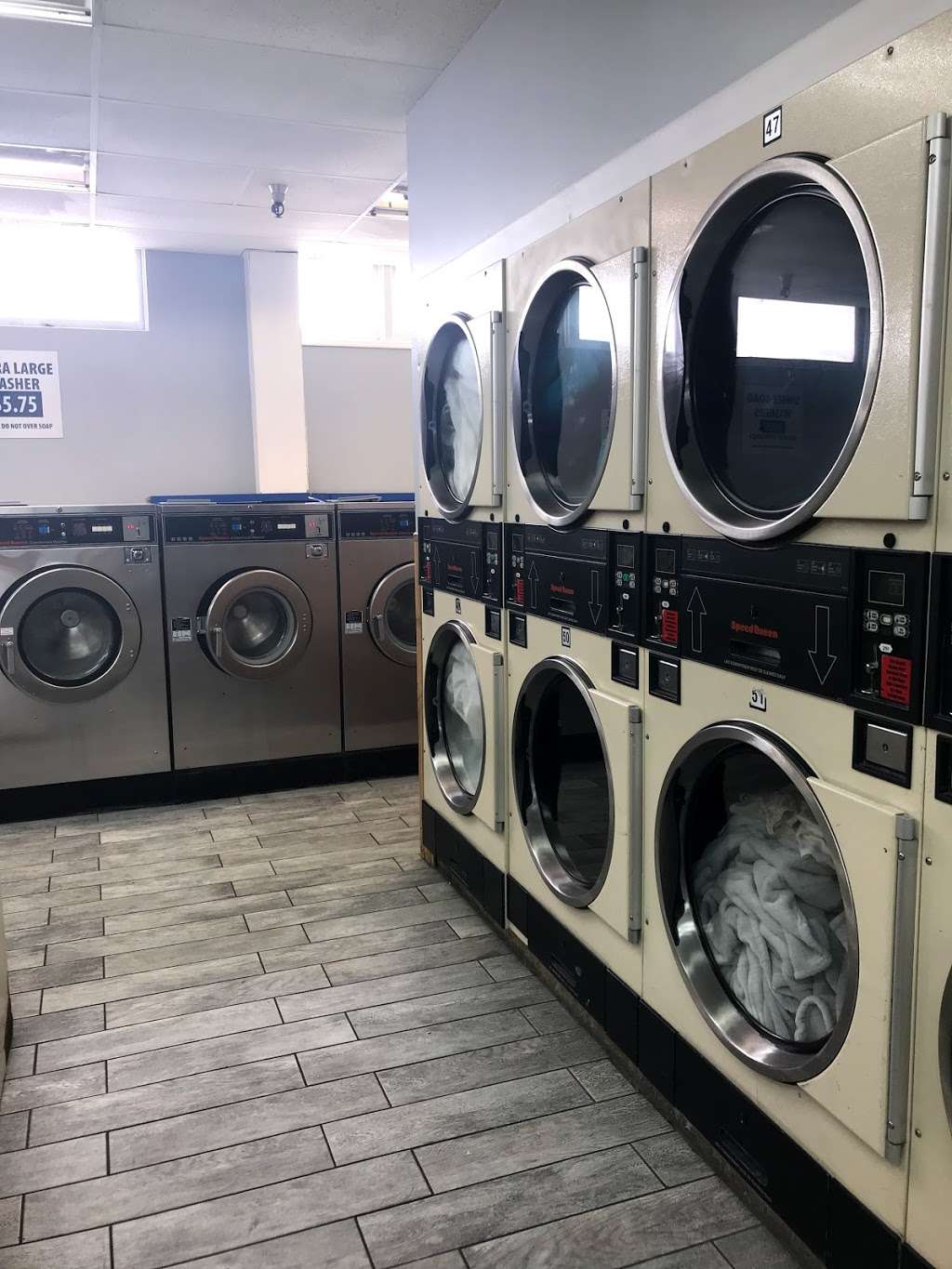 Westlake Laundry | 169 Southgate Ave, Daly City, CA 94015 | Phone: (650) 755-4392