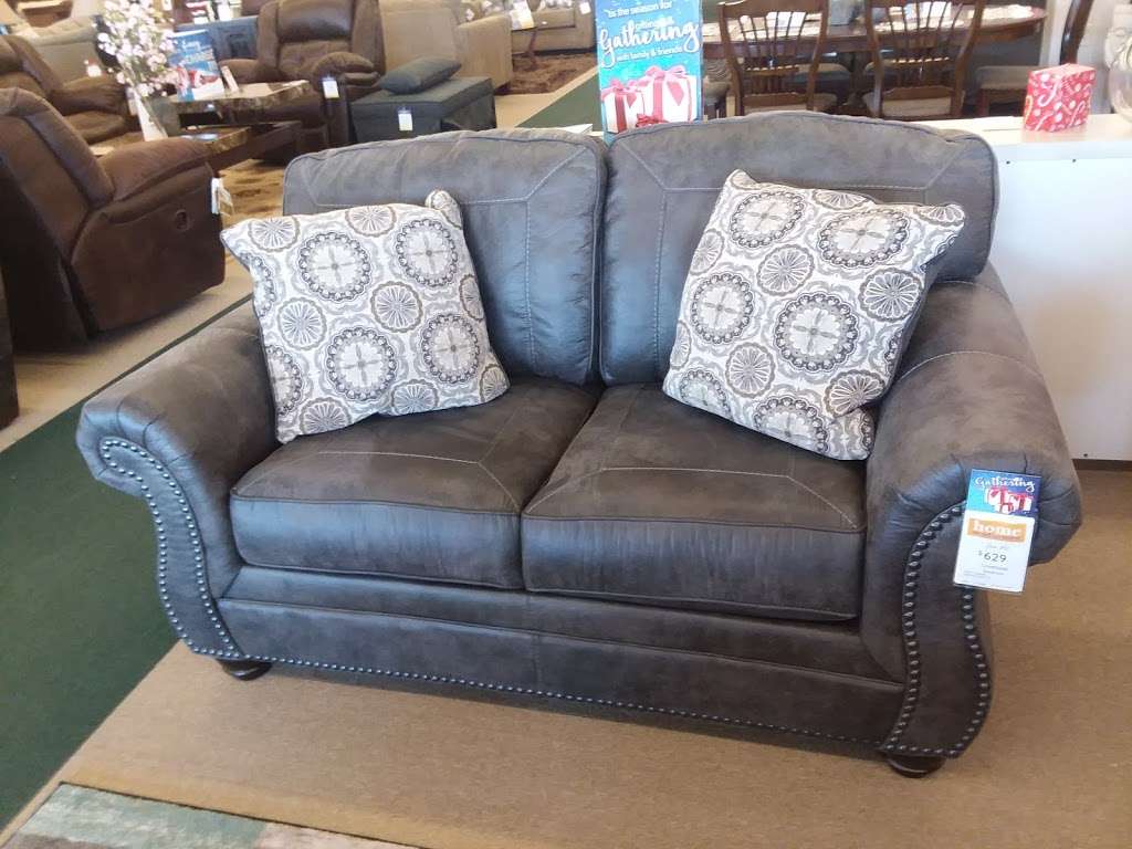 Farmers Home Furniture | 401 S Battleground Ave, Kings Mountain, NC 28086, USA | Phone: (704) 734-4770