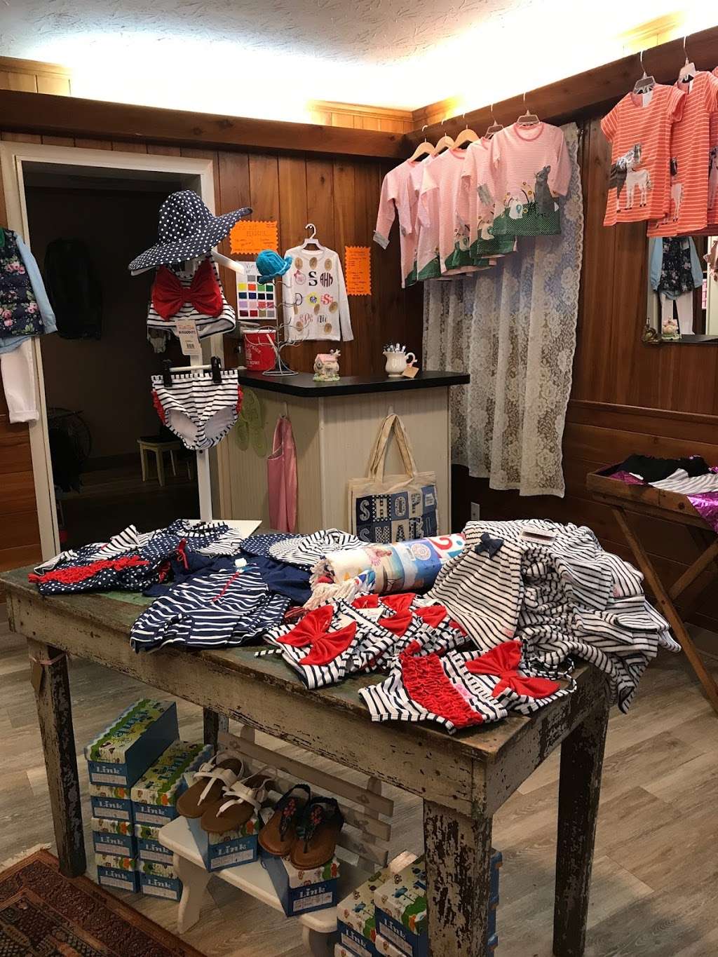 Wonderfully Made Collections for Tagalong Farms Boutique | 251 E Jefferson St, Franklin, IN 46131, USA