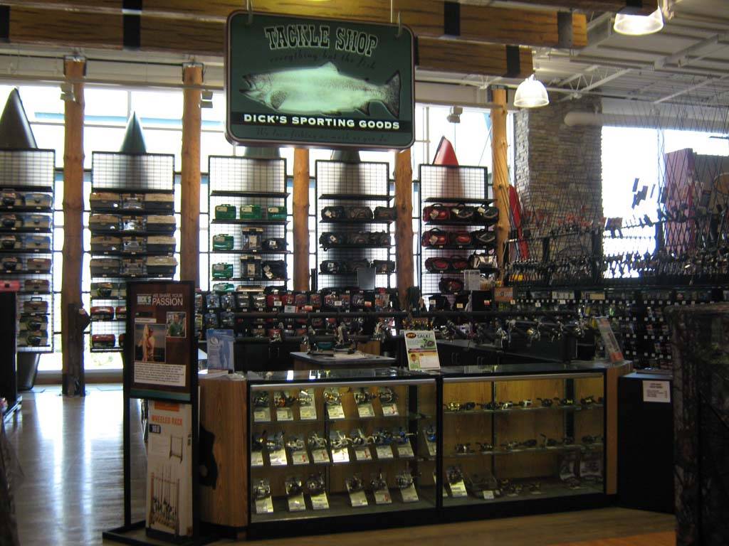 DICKS Sporting Goods | 3645 Nicholasville Rd, Lexington, KY 40503, USA | Phone: (859) 273-1642