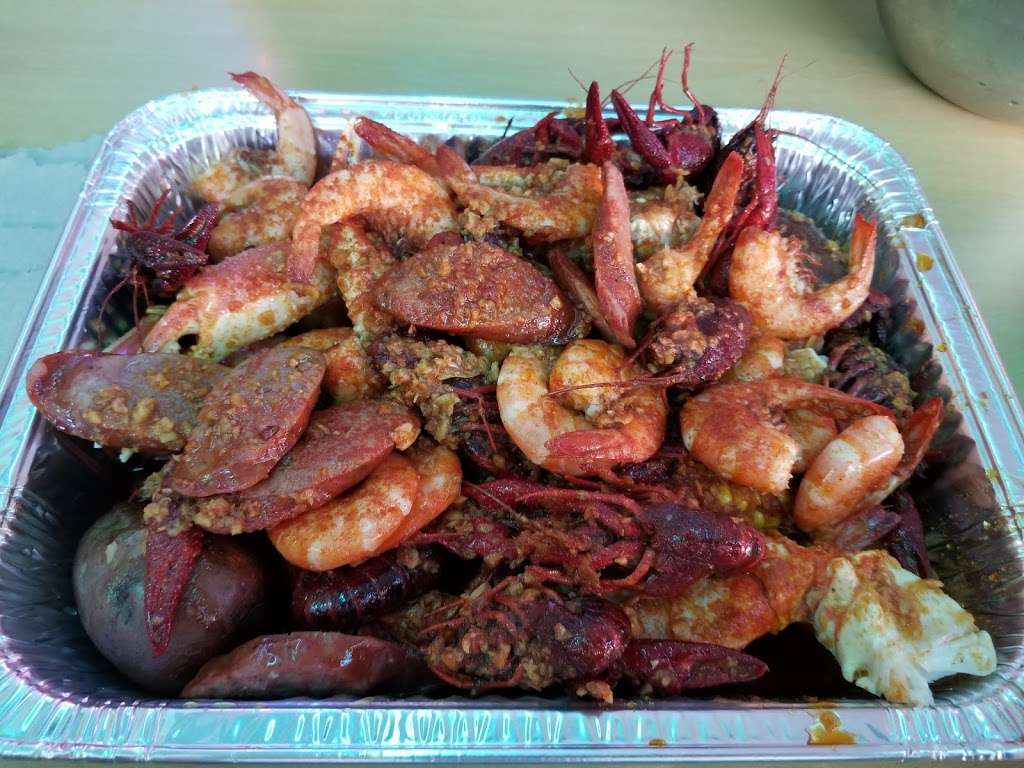 New La Crawfish Boil | 10625 Veterans Memorial Dr Suite I, Houston, TX 77038, USA | Phone: (281) 448-9500