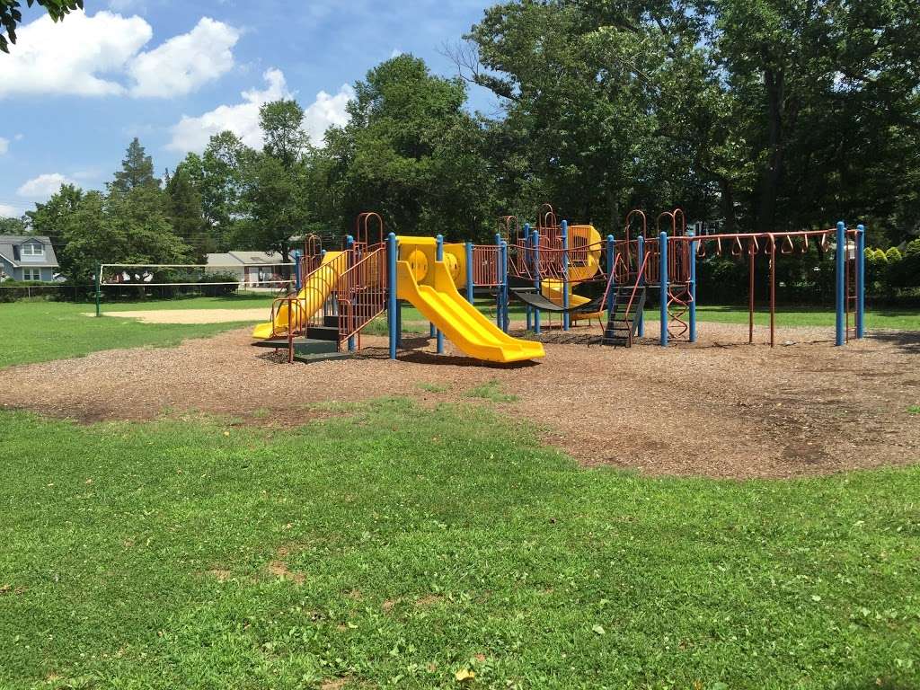 Pagliughi Park | 2245 Magnolia Rd, Vineland, NJ 08361, USA | Phone: (856) 794-4000