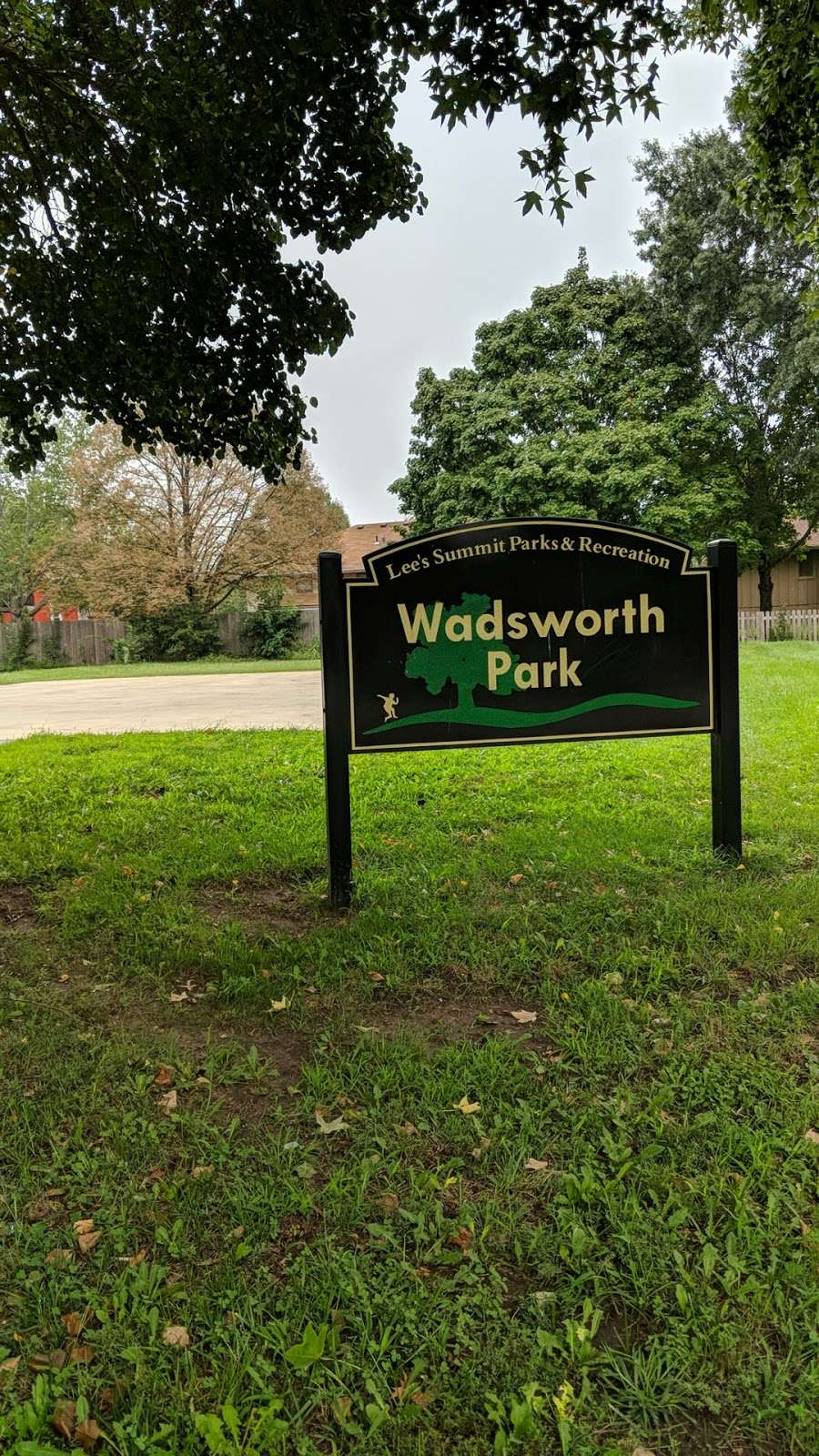 Wadsworth Park | 801-1099 NE Chestnut St, Lees Summit, MO 64086, USA