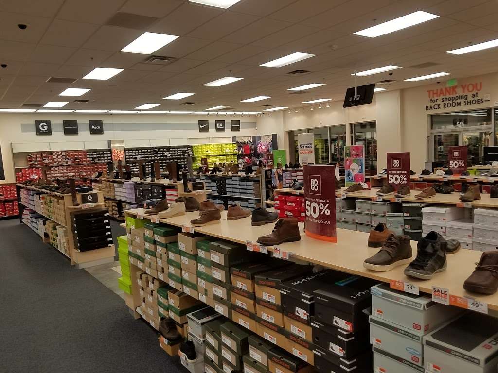 Rack Room Shoes | 4976 Premium Outlets Way #732, Chandler, AZ 85226, USA | Phone: (480) 639-1913