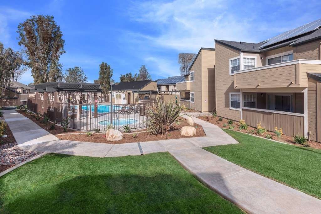 Scripps Landing Apartment Homes- Scripps Ranch, San Diego | 9970 Erma Rd, San Diego, CA 92131, USA | Phone: (858) 586-0206