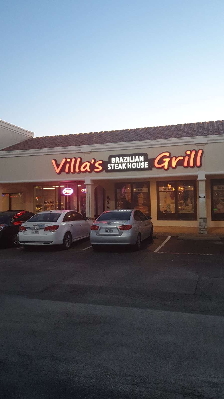 Villas Brazilian Steakhouse Grill | 12817 Preston Rd Suite 425, Dallas, TX 75230, USA | Phone: (214) 238-2797