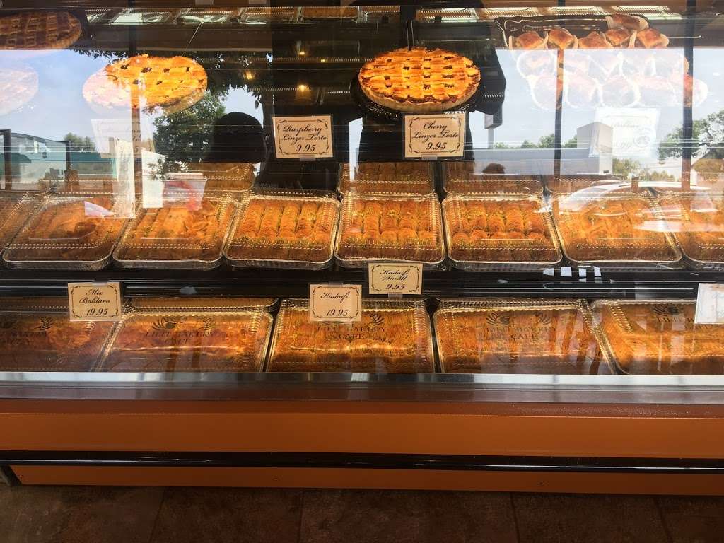 Lilit Bakery & Cafe | 12001 Victory Blvd, North Hollywood, CA 91606, USA | Phone: (818) 821-8333