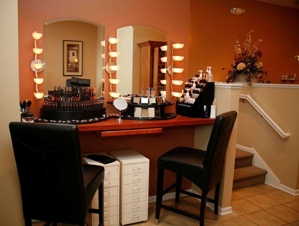 Serenity Salon & Spa | 3075 Village Point, Chesterton, IN 46304 | Phone: (219) 921-0300