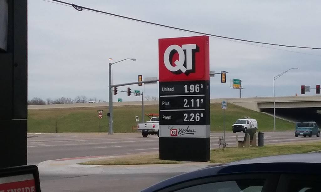 QuikTrip | 10310 E 11th St, Tulsa, OK 74128 | Phone: (918) 834-2968