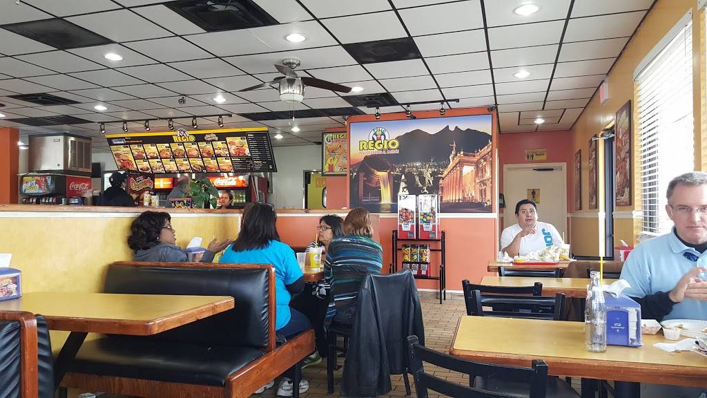 Pollo Regio | 2220 E Pioneer Pkwy, Arlington, TX 76010, USA | Phone: (817) 299-9606