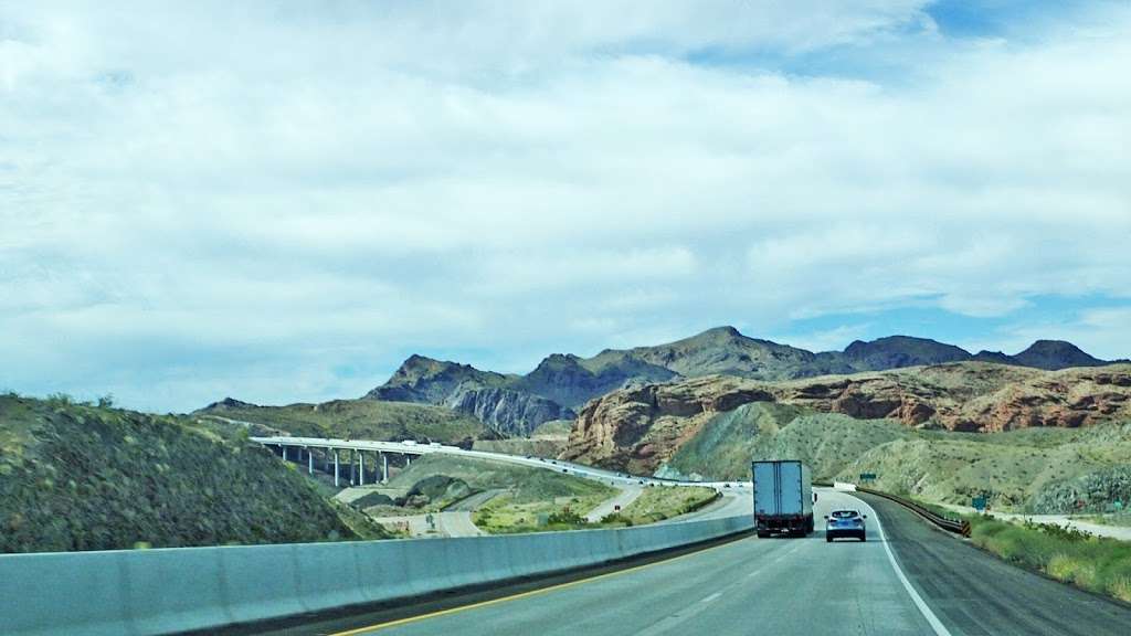 Lake Mead Scenic View | Temple Bar Marina, AZ 86443