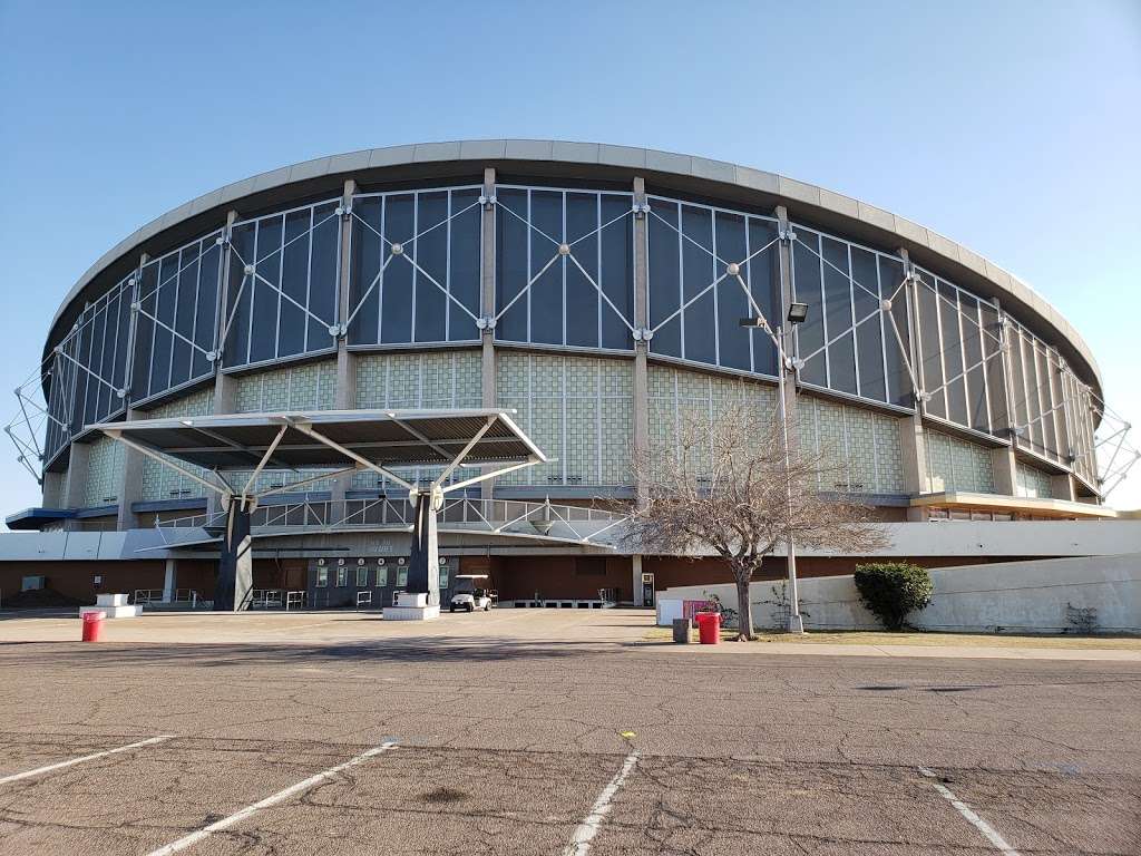 Arizona Veterans Memorial Coliseum | 1826 W McDowell Rd, Phoenix, AZ 85007, USA | Phone: (602) 252-6771