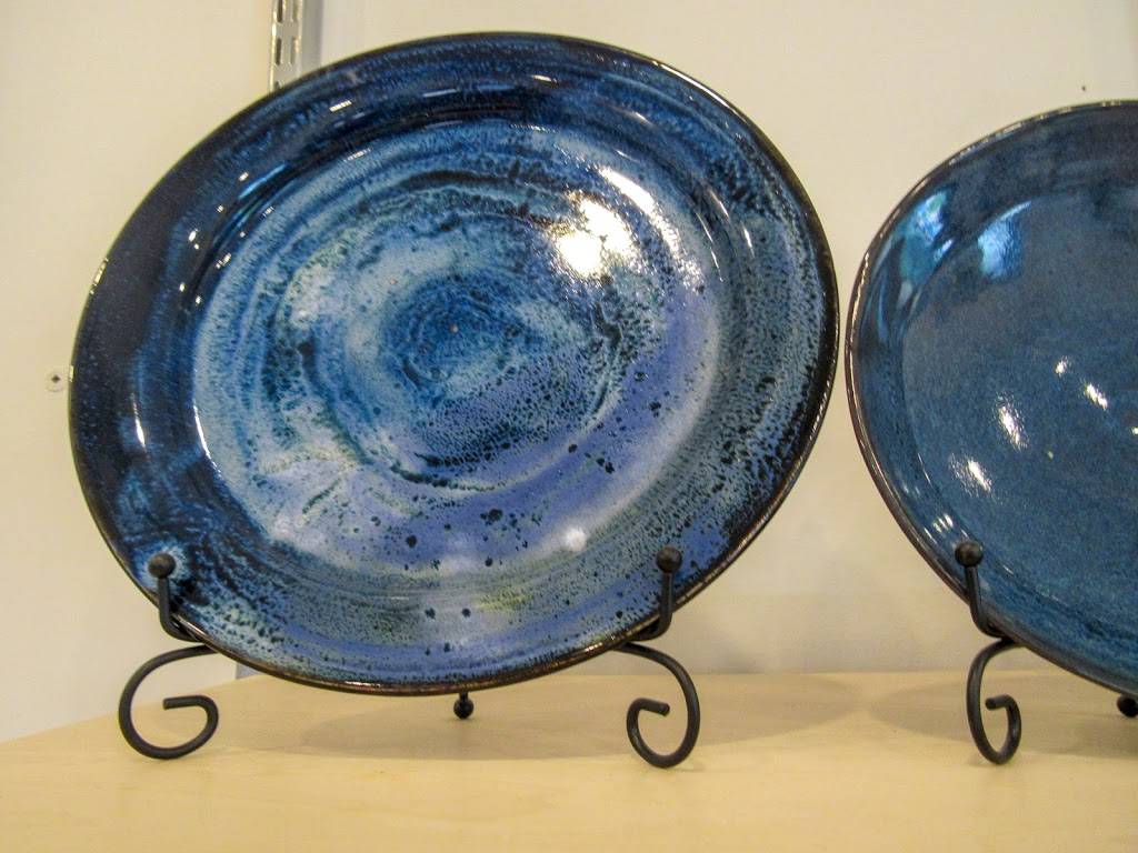 Jeff Yauger Pottery Studios | 111 Middle Creek Park Ave, Fuquay-Varina, NC 27526, USA | Phone: (919) 592-7541