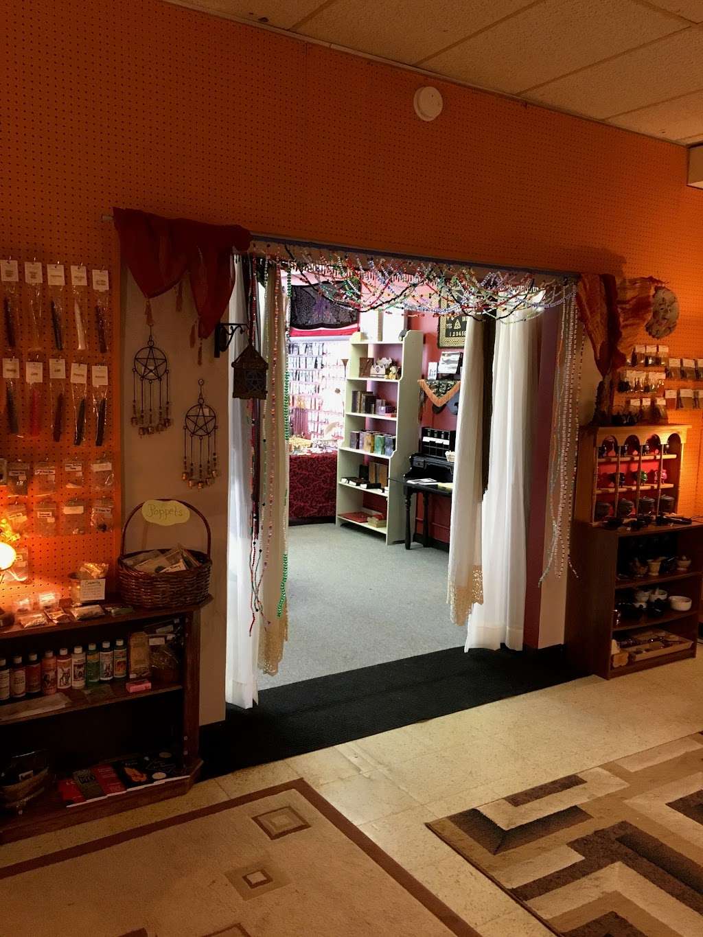 The Gypsy Haven Witch Shop Wiccan Supplies | 143 W River Rd, Elgin, IL 60123 | Phone: (815) 566-6007