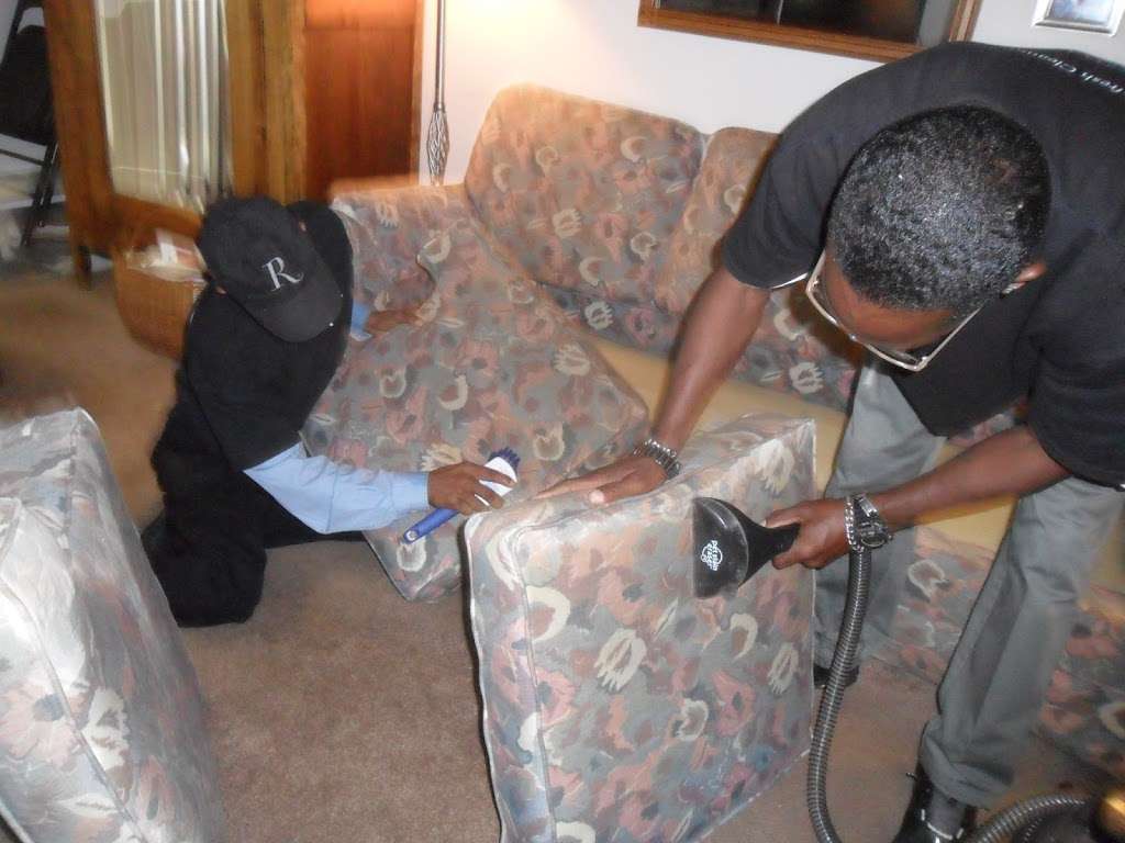 Carpet Re-Fresh Cleaning Service | 1800 Laurel Rd #817, Lindenwold, NJ 08021, USA | Phone: (609) 271-1186