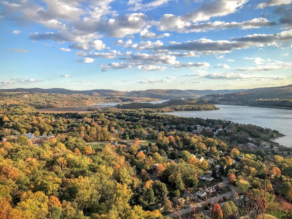 Breckneck Ridge Hiking Trail | 3258 Bear Mountain-Beacon Hwy, Cold Spring, NY 10516, USA