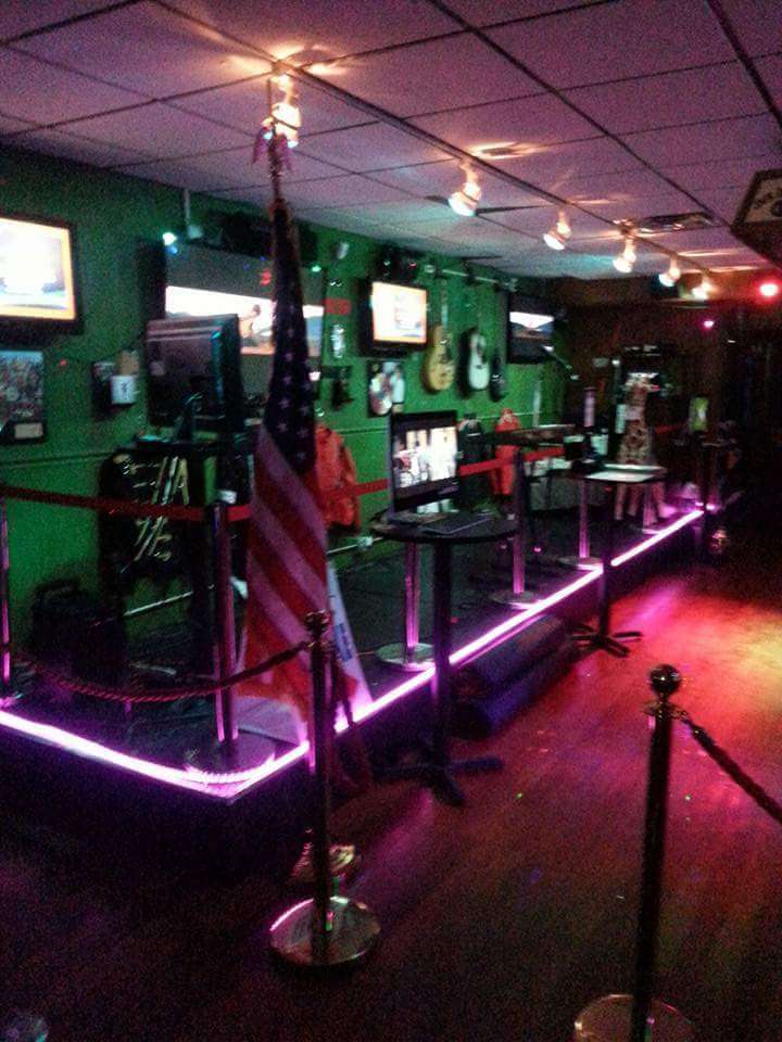 As Karaoke Bar | 8751 N Milwaukee Ave, Niles, IL 60714, USA | Phone: (224) 534-7158