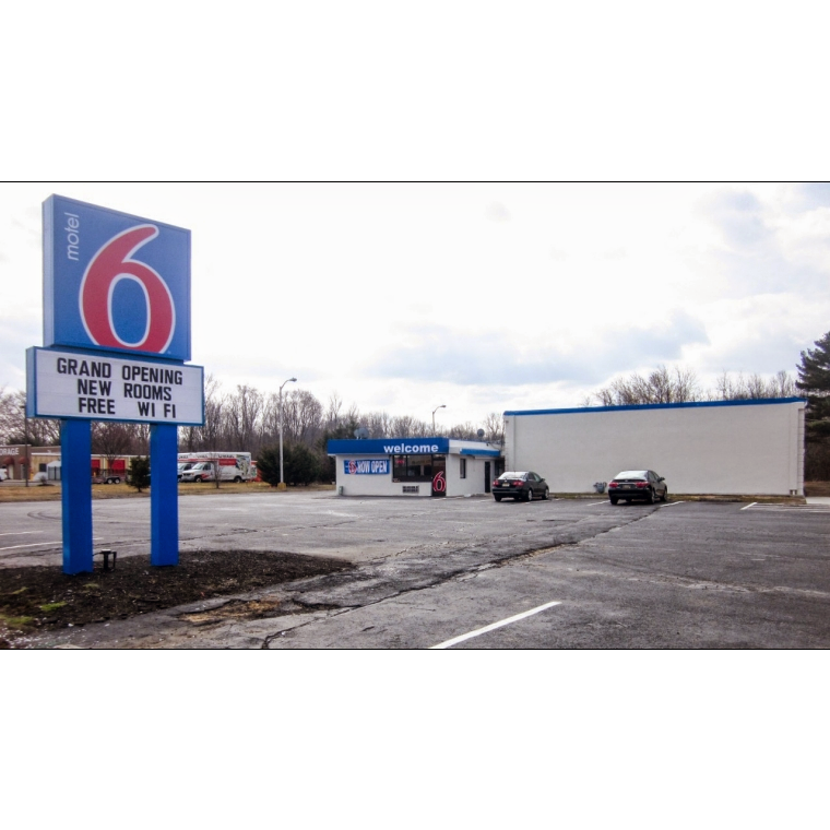 Motel 6 Glassboro - Rowan University | 133 Delsea Dr S, Glassboro, NJ 08028, USA | Phone: (856) 881-1000