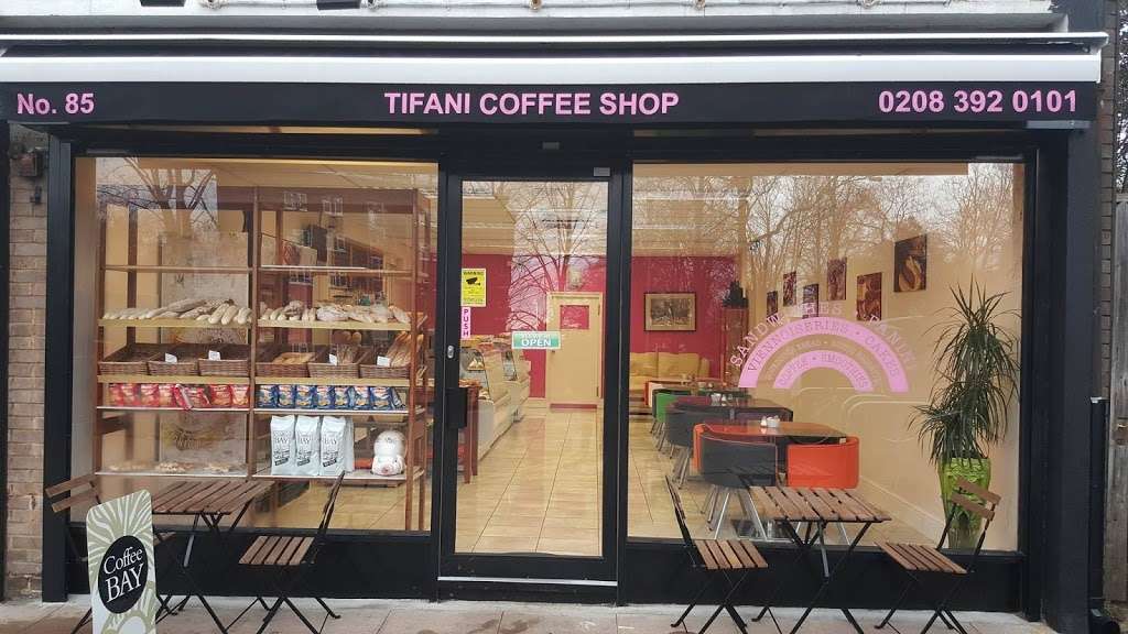Tiffani Coffee Shop | 85 Crescent Rd, Kingston upon Thames KT2 7RE, UK | Phone: 020 8392 0101
